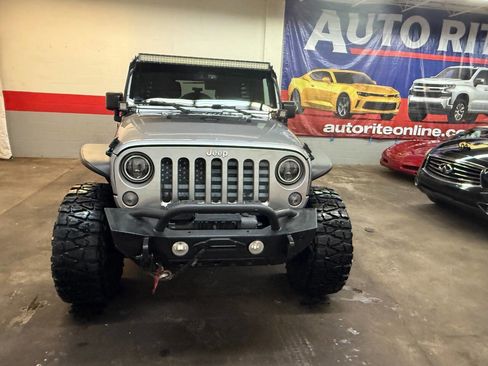 Used 2017 Jeep Wrangler Unlimited Sport w/ Quick Order Package 24S image 4