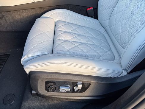 New 2026 BMW X6 xDrive40i image 15