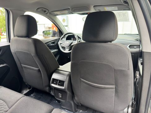 Used 2019 Chevrolet Equinox LT FWD image 31