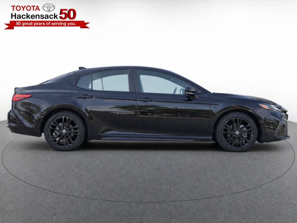 Used 2025 Toyota Camry SE w/ Convenience Package AWD/4WD image 40