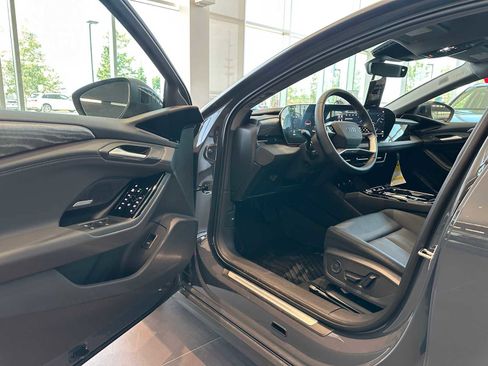 New 2025 Audi A6 e-tron Premium Plus image 22
