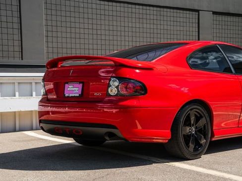 Used 2006 Pontiac GTO image 32