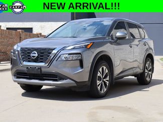 Used 2023 Nissan Rogue SV FWD video 1