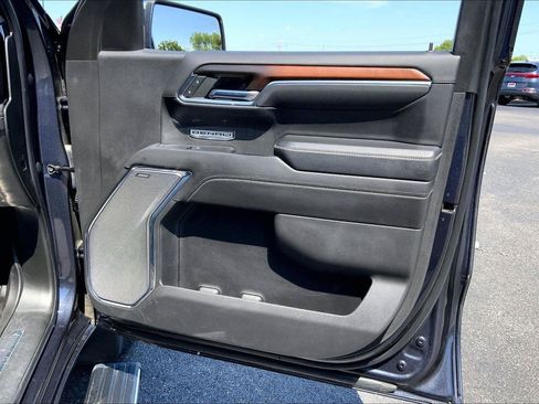 Used 2024 GMC Sierra 1500 Denali AWD/4WD image 23