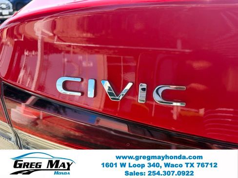 Used 2025 Honda Civic Sport image 32