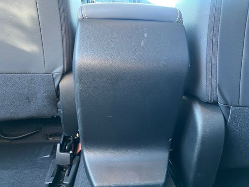 Used 2021 Subaru Crosstrek 2.5i Sport w/ Moonroof Package image 32