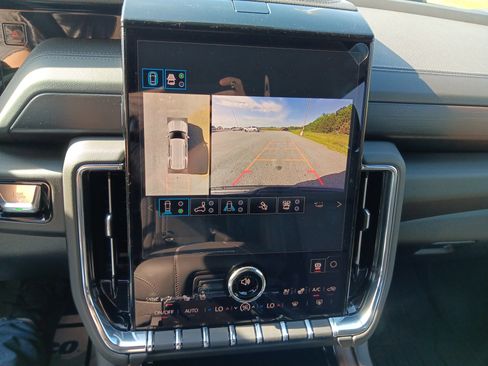 New 2026 GMC Yukon Denali AWD/4WD image 11