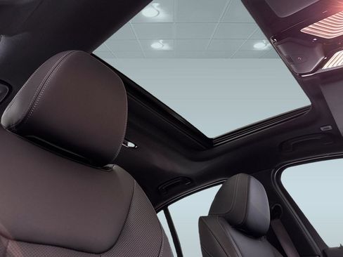 New 2026 BMW M340i w/ Shadowloine Package image 25