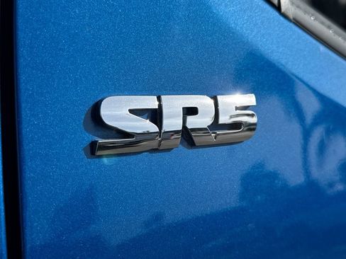 Used 2018 Toyota Tacoma SR5 image 9