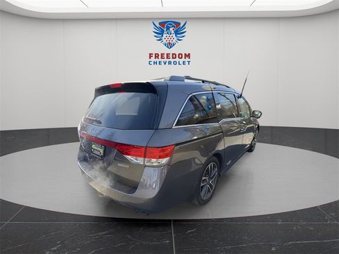 Used 2016 Honda Odyssey Touring image 5