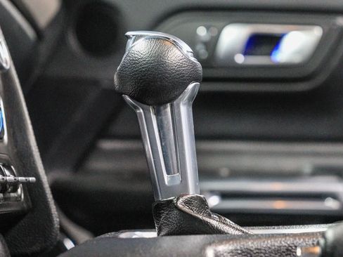 Used 2022 Ford Mustang Premium RWD image 25