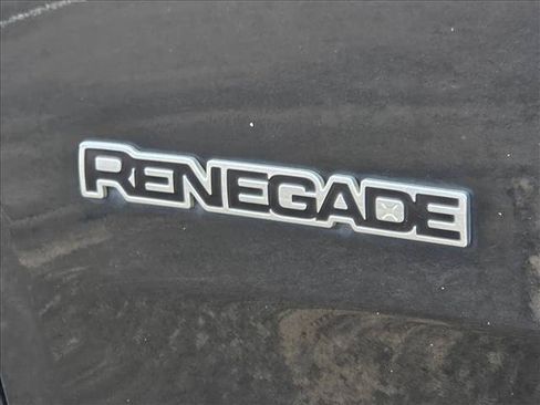Used 2016 Jeep Renegade Limited FWD image 13