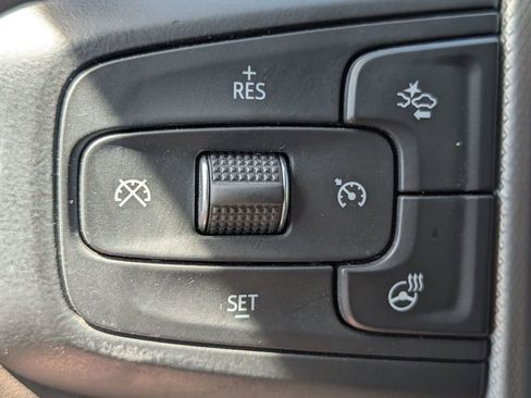 Used 2021 GMC Yukon Denali AWD/4WD image 18
