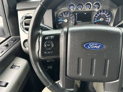 Used 2015 Ford F350 Lariat w/ Chrome Package image 37