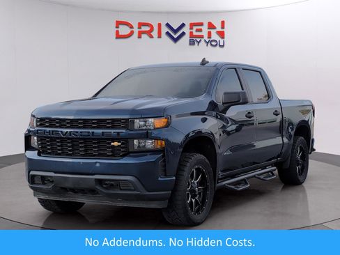 Used 2021 Chevrolet Silverado 1500 Custom image 1