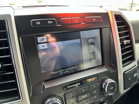 Used 2019 Ford F250 Lariat w/ Lariat Ultimate Package AWD/4WD image 28