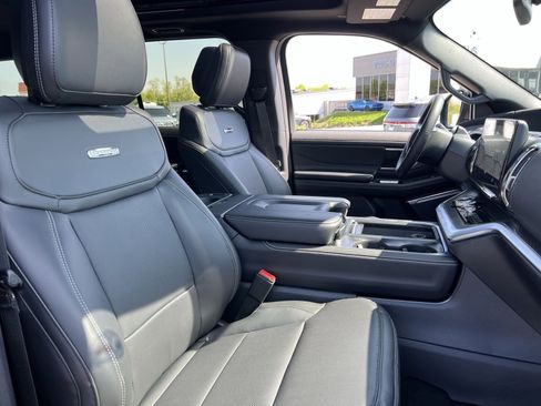 New 2026 Ford Expedition Max Platinum AWD/4WD image 28
