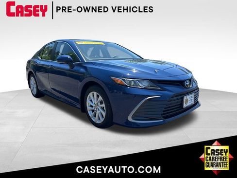Used 2024 Toyota Camry LE w/ Convenience Package FWD image 1