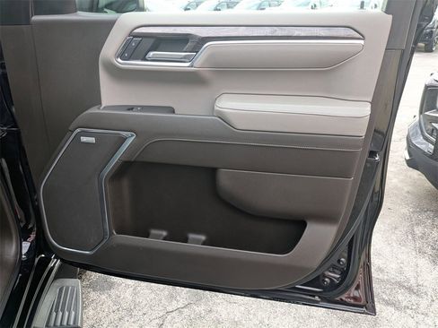 Used 2023 Chevrolet Silverado 1500 LTZ w/ LTZ Convenience Package II image 28