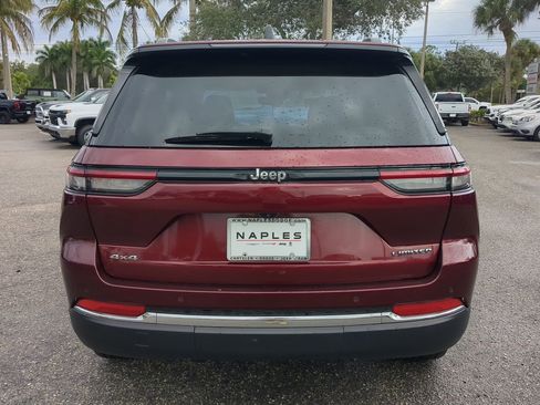 Used 2022 Jeep Grand Cherokee Limited image 6