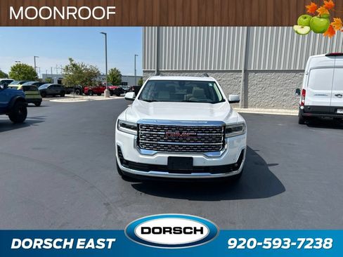 Used 2023 GMC Acadia Denali w/ Denali Technology Package AWD/4WD image 3