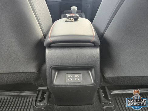 Used 2023 Toyota Corolla SE FWD image 38