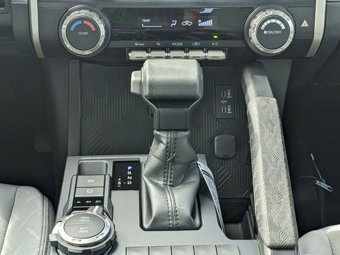 New 2025 Toyota Tacoma SR5 image 18