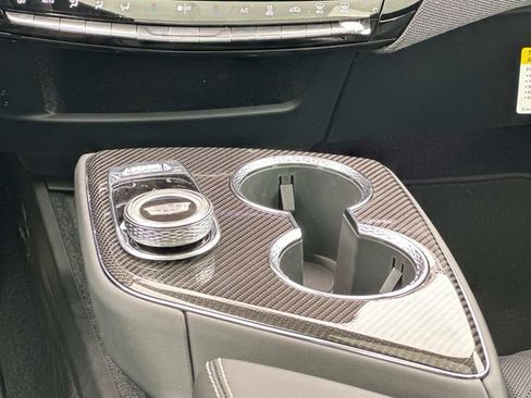 New 2026 Cadillac Optiq V AWD/4WD image 4