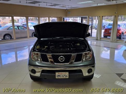 Used 2007 Nissan Frontier SE w/ SE Value Truck Pkg RWD image 9