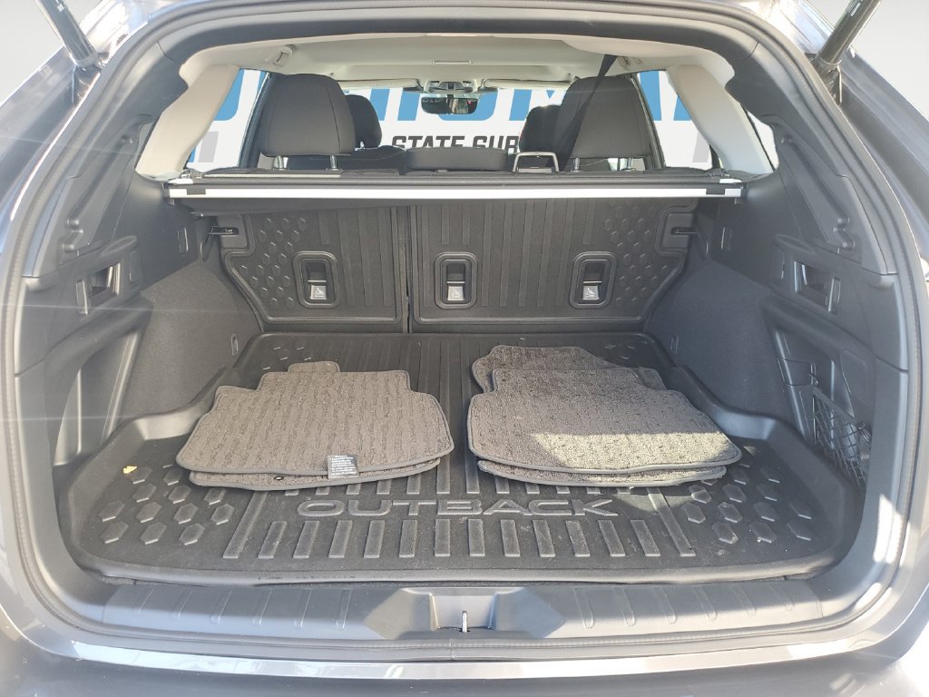 Certified 2025 Subaru Outback Premium AWD/4WD image 16