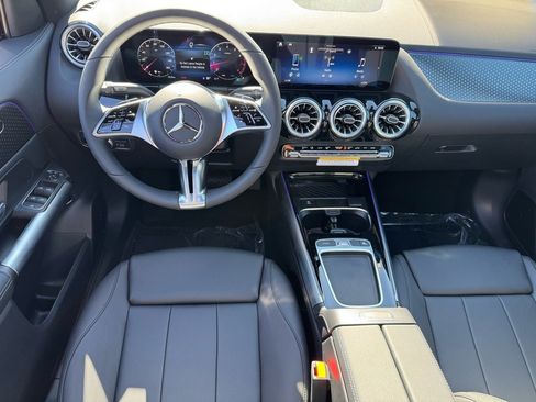 New 2026 Mercedes-Benz GLA 250 4MATIC image 15