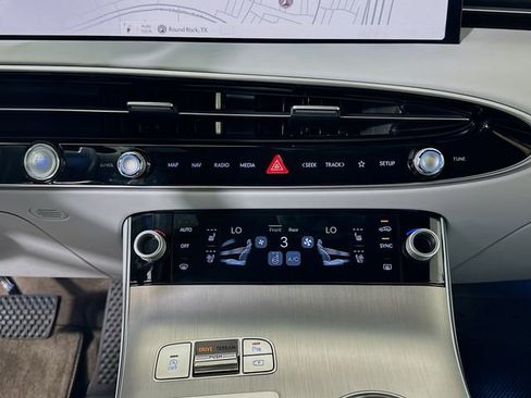 Certified 2026 Genesis GV70 2.5T Advanced image 16