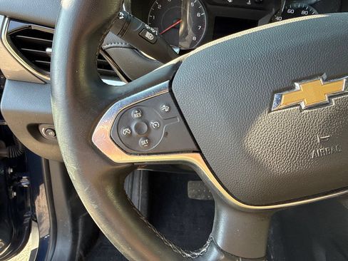 Used 2023 Chevrolet Traverse LT w/ LPO, Floor Liner Package FWD image 22