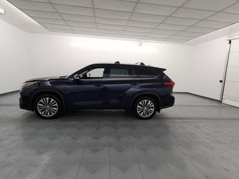 Used 2021 Toyota Highlander Limited image 5