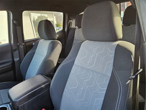 Certified 2023 Toyota Tacoma TRD Off-Road image 13