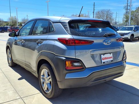 Used 2021 Hyundai Kona SE image 3