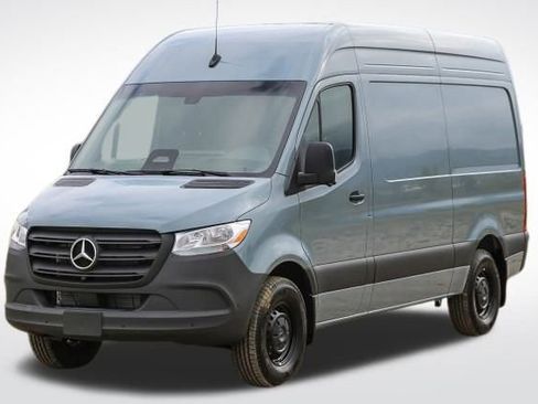New 2025 Mercedes-Benz Sprinter 2500 image 3