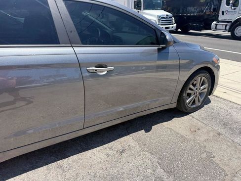 Used 2018 Hyundai Elantra Value Edition w/ Cargo Package FWD image 10