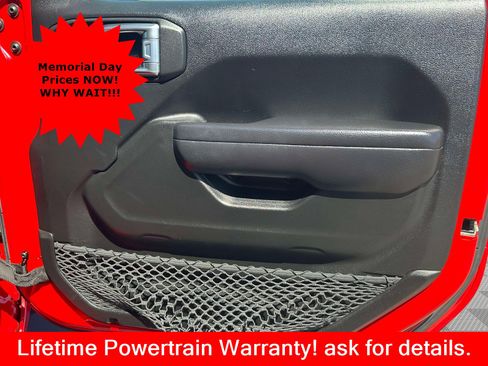 Used 2021 Jeep Wrangler Unlimited Rubicon AWD/4WD image 21