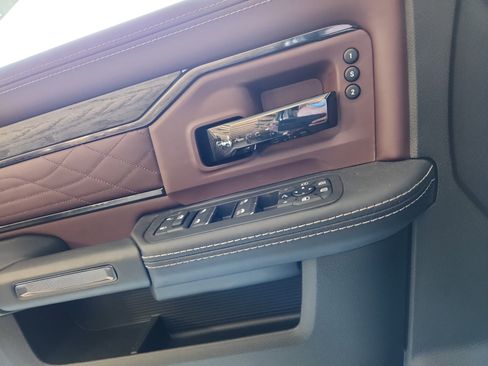 New 2025 RAM 2500 Limited image 16