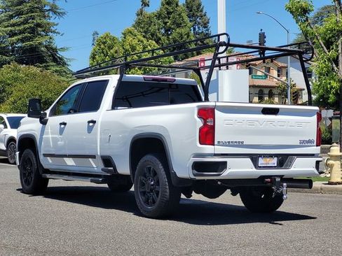 Used 2024 Chevrolet Silverado 3500 High Country AWD/4WD image 8