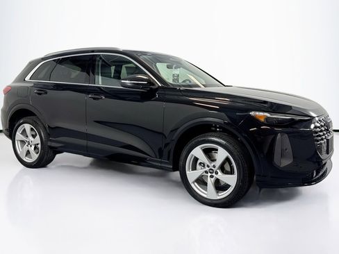 New 2025 Audi Q5 Premium Plus image 3