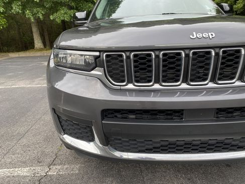 Used 2022 Jeep Grand Cherokee L Laredo w/ Luxury Tech Group I AWD/4WD image 14