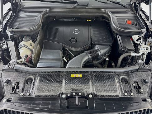 Certified 2025 Mercedes-Benz GLE 450e 4MATIC image 12