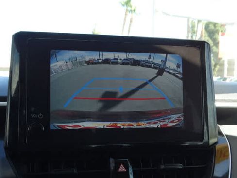 Used 2025 Toyota Corolla LE w/ LE Premium Package image 30