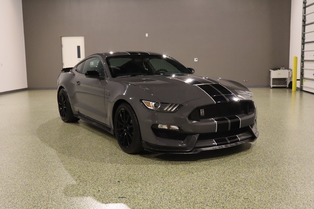 Used 2018 Ford Mustang Shelby GT350 w/ Electronics Package RWD image 1