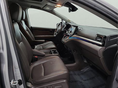 Used 2023 Honda Odyssey Touring image 15