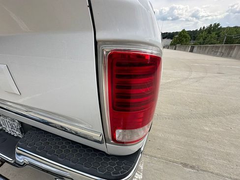Used 2017 RAM 1500 Limited image 14