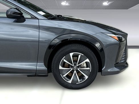 Used 2025 Lexus RZ 300e w/ Accessory Package (2T) image 34