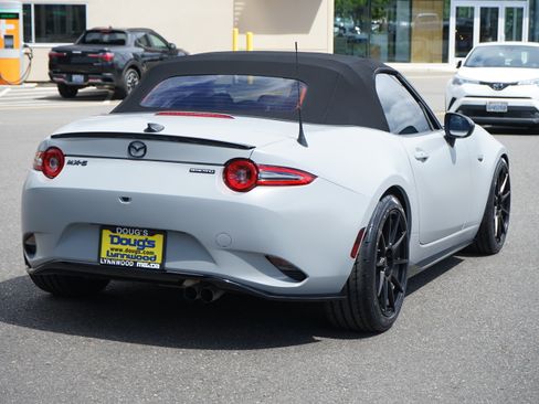 Used 2025 MAZDA MX-5 Miata Club w/ Brembo/BBS Recaro Package RWD image 4